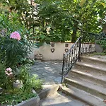Belview With Panoramic Old Town View *