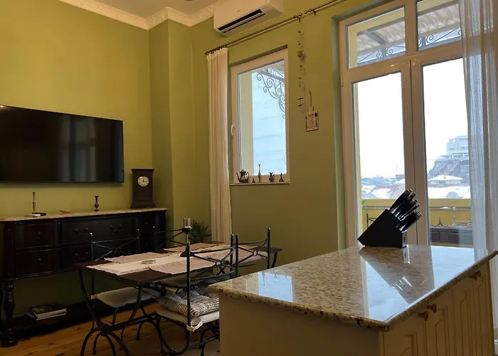 Belview With Panoramic Old Town View * 普罗夫迪夫