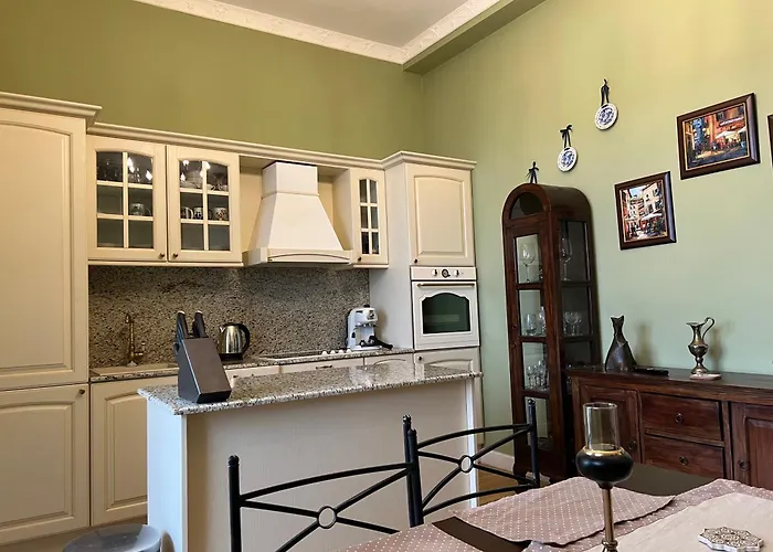 Belview With Panoramic Old Town View 公寓 *