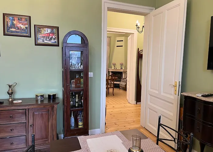 公寓 Belview With Panoramic Old Town View *